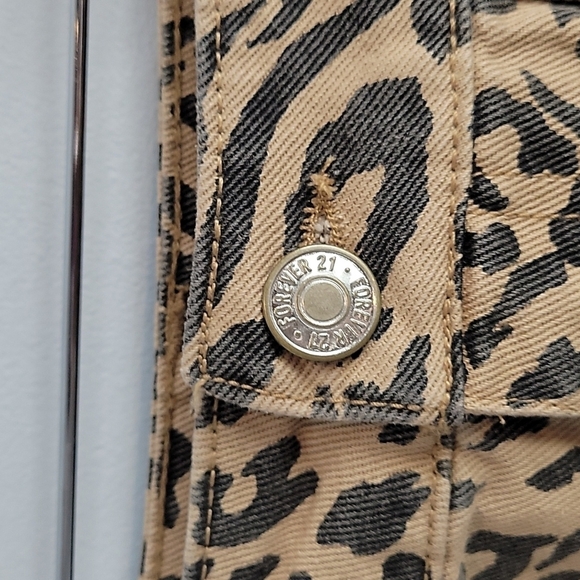 Animal Print Leopard Mini Denim Skirt Small - Picture 3 of 8